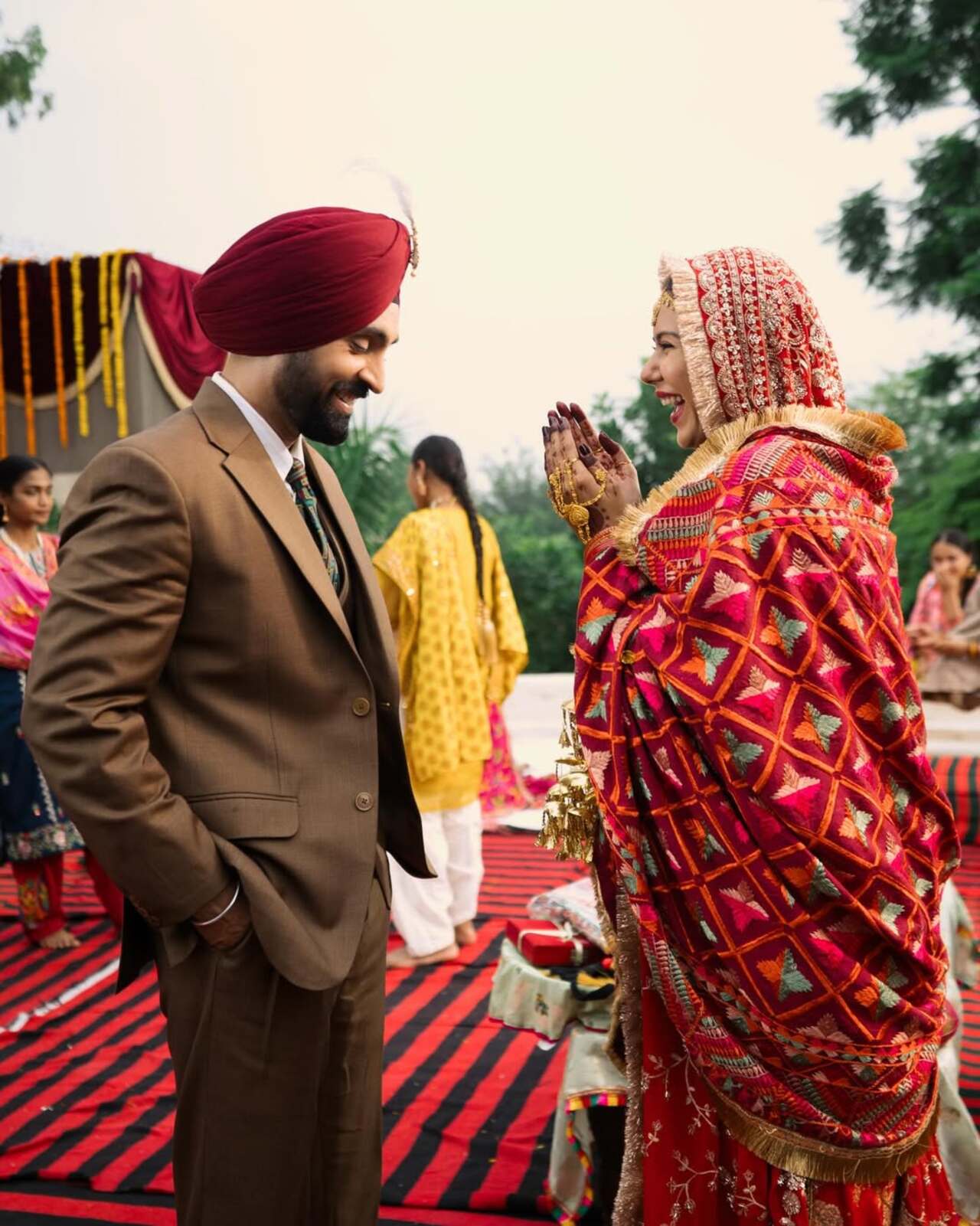 Punjabi sensation Diljit Dosanjh along with musician duo Sachet-Parampara is back to charm hearts with his latest track, ‘Ishq Da Chehra’ from the upcoming film ‘Border 2’